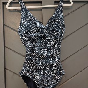 Nip Tuck swimsuit (size 6)